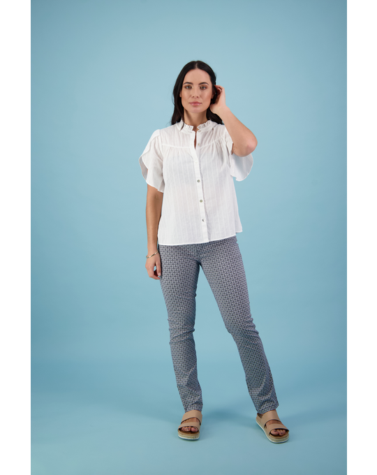 VASSALLI BUTTON UP TOP WITH PETAL SLEEVE