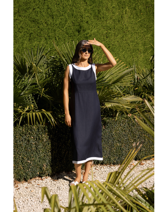 VASSALLI OAK DRESS